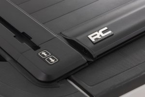 GMC 1500 Powered Bed Cover - Rough Country - Retractable - Matte Black - '14-'19